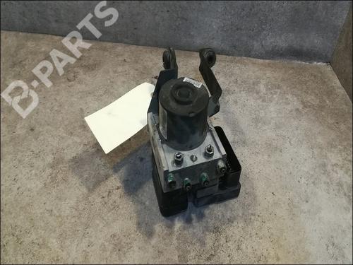 Used ABS pump FORD FOCUS C-MAX (DM2) 2.0 TDCi (133 hp) 9601971