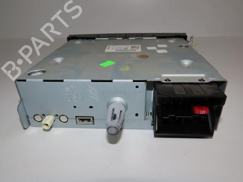 Used Radio PEUGEOT 207 (WA_, WC_) 1.4 HDi (68 hp) 31120535