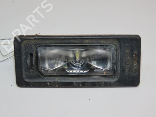 licence-plate-light-vw-touran-5t1-2015-31121193 main image