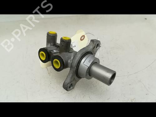 Used Brake master cylinder Brake master cylinder 9595272 9595272