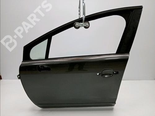 Used Left front door Left front door PEUGEOT 5008 (0U_, 0E_) 1.6 HDi (114 hp) 11177713 11177713