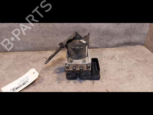 Used ABS pump ABS pump RENAULT TWINGO II (CN0_) 1.2 16V (CN0K, CN0V, CN0A) (76 hp) 9611978 9611978