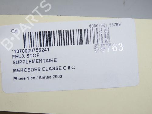 Used Third brake light Third brake light MERCEDES-BENZ C-CLASS (W203) C 180 Kompressor (203.046) (143 hp) 40026408 40026408