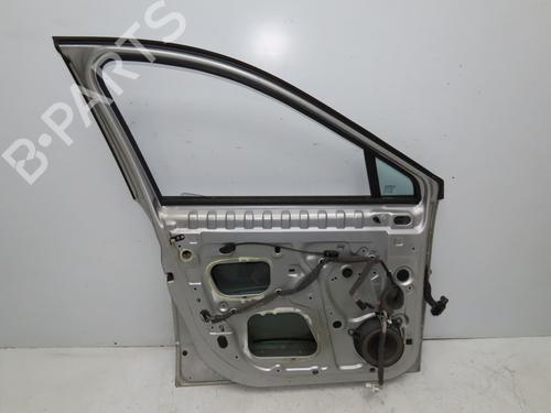 Used Left front door RENAULT SCÉNIC III (JZ0/1_) 1.5 dCi (106 hp) 28801944