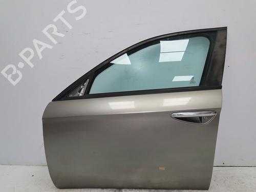 Tür links vorne für ALFA ROMEO 159 (939_) 1.9 JTDM 16V (939AXC1B, 939AXC12) (150 hp) 31692755