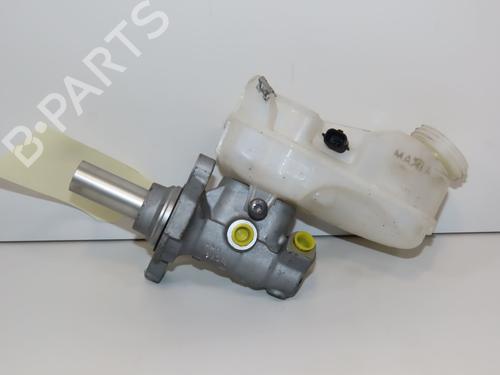 brake-master-cylinder-dacia-duster-hm_-2017-28830013 main image