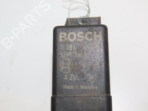 Electronic module RENAULT SCÉNIC III (JZ0/1_) 1.9 dCi (JZ0J, JZ1J, JZ1K, JZ1S) | BP30955773M83