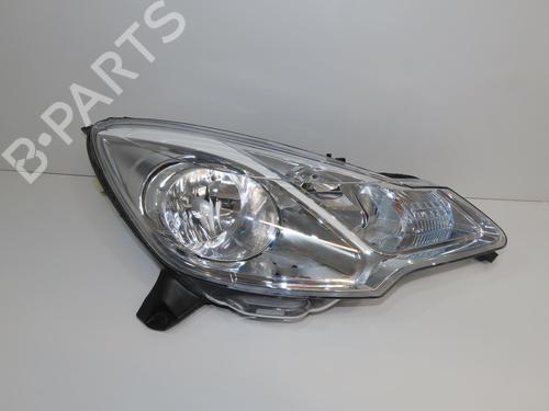 Used Right headlight Right headlight CITROËN C3 II (SC_) 1.4 (73 hp) 33711740 33711740