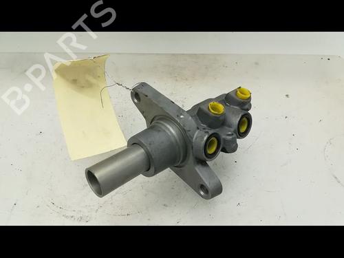 Used Brake master cylinder Brake master cylinder 9594704 9594704