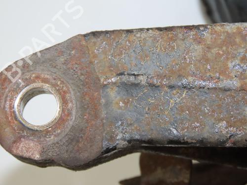 Used Right front steering knuckle PEUGEOT 406 Coupe (8C) 3.0 V6 24V (190 hp) 31242487