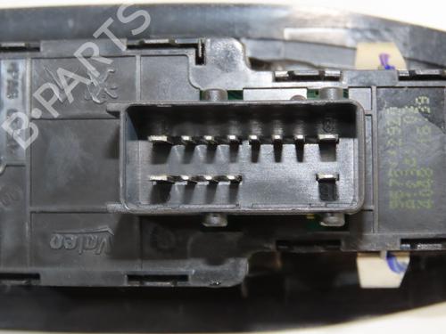 Left front window switch PEUGEOT 208 I (CA_, CC_) 1.6 HDi | BP36396166I27 - Image 4