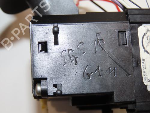 Used Steering column stalk RENAULT TWINGO II (CN0_) 1.2 16V (CN0K, CN0V, CN0A) (76 hp) 28967856