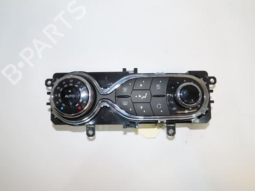 climate-control-renault-captur-i-j5_-h5_-2013-31120478 main image