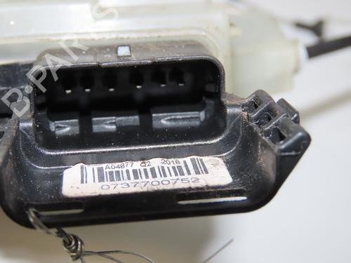 Højre bagtil lås Højre bagtil lås CITROËN C3 III (SX) 1.2 VTi 82 (82 hp) 36396189 36396189