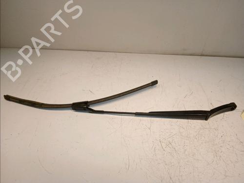 Used Front windshield wiper arm VW TIGUAN (5N_) 2.0 TDI (140 hp) 14881206