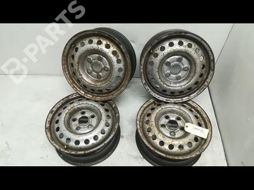 Cerchio VW TRANSPORTER T4 Bus (70B, 70C, 7DB, 7DK, 70J, 70K, 7DC, 7DJ) 2.5 TDI (102 hp) 9605617