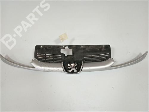 Used Front grille Front grille PEUGEOT 206 Hatchback (2A/C) 1.4 16V (88 hp) 11101853 11101853