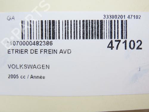 Højre bremsekaliber foran VW TRANSPORTER T5 Bus (7HB, 7HJ, 7EB, 7EJ) 1.9 TDI (105 hp) 28830034