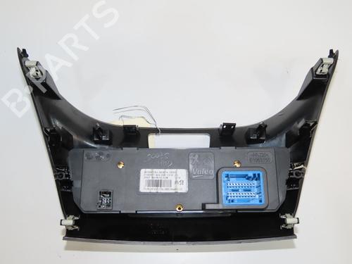 Climate control PEUGEOT 208 I (CA_, CC_) 1.2 VTI 82 | BP32277449I5 