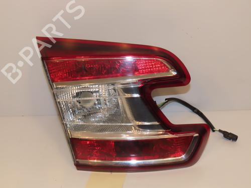 Used Left tailgate light Left tailgate light 16688336 16688336
