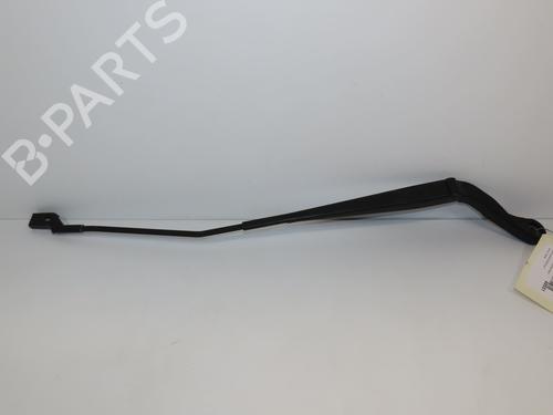 Used Front windshield wiper arm FIAT DUCATO Van (250_) 130 Multijet 2,3 D (131 hp) 19249809