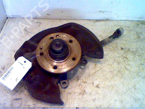 Used Left front steering knuckle Left front steering knuckle MERCEDES-BENZ C-CLASS (W202) C 220 CDI (202.133) (125 hp) 23173138 23173138