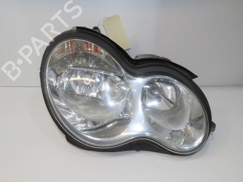 Right headlight MERCEDES-BENZ C-CLASS (W203) C 220 CDI (203.008) | BP31984654C29 