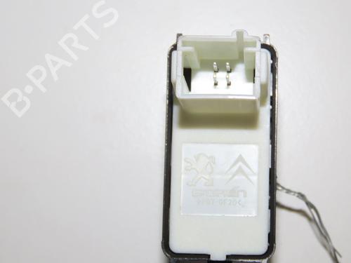 Left front window switch PEUGEOT PARTNER Box Body/MPV 1.6 BlueHDi 100 | BP31120881I27 
