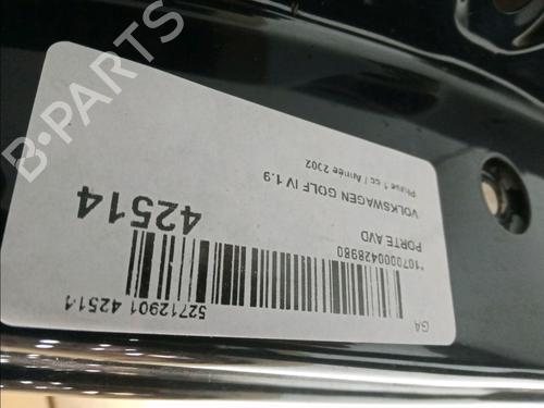 Used Right front door VW GOLF IV (1J1) 1.9 TDI (90 hp) 12181008