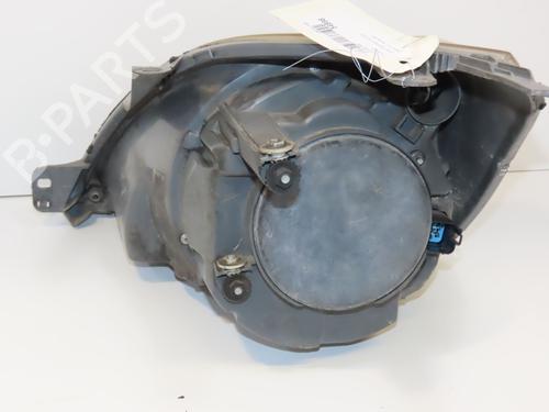 Right headlight FORD FIESTA V (JH_, JD_) 1.6 TDCi | BP29441825C29 