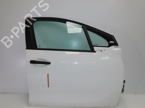 Used Right front door Right front door 33249670 33249670