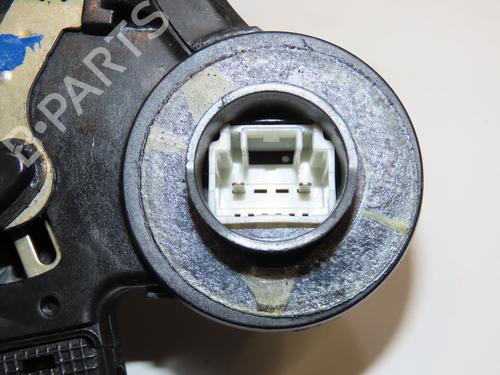 Used Rear left lock TOYOTA AVENSIS (_T25_) 2.0 D-4D (CDT250_, CDT250R) (116 hp) 28802132