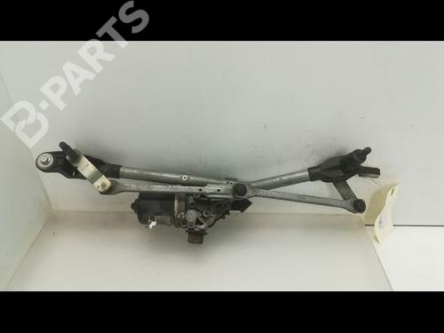Used Front wiper motor RENAULT MEGANE III Hatchback (BZ0/1_, B3_) 1.5 dCi (106 hp) 9596788
