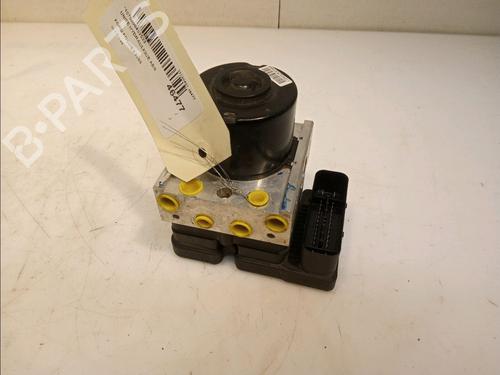 Used ABS pump FORD FOCUS II (DA_, HCP, DP) [2004-2013]  23173657