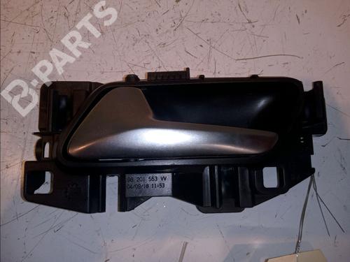 Used Rear left interior door handle PEUGEOT 3008 II SUV (MC_, MR_, MJ_, M4_) 1.5 BlueHDi 130 (131 hp) 11103283