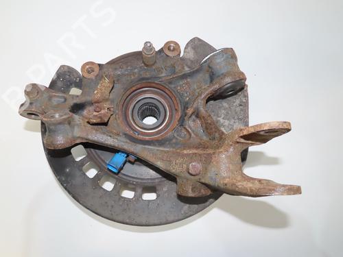 Used Left rear steering knuckle Left rear steering knuckle PORSCHE CAYENNE (9PA) Turbo 4.5 (450 hp) 33298066 33298066