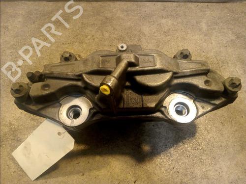 Used Right front brake caliper MERCEDES-BENZ C-CLASS (W205) C 180 (205.040, 205.140) (156 hp) 14877637