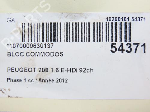 Used Steering column stalk PEUGEOT 208 I (CA_, CC_) 1.6 HDi (92 hp) 28830282