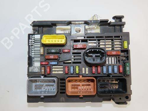 Zekeringkast PEUGEOT 407 SW (6E_, 6D_) 2.0 HDi 135 | BP30630821E1