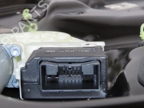 Rudehejsemekanisme venstre bagtil Rudehejsemekanisme venstre bagtil VW PASSAT B7 (362) 2.0 TDI (140 hp) 36345341 36345341