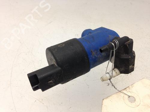 Used Washer pump RENAULT CLIO III Hatchback Van (SB_, SR_) 1.5 dCi (SR1H) (88 hp) 23178449