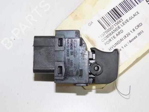 Used Right rear window switch Right rear window switch HYUNDAI ix20 (JC) 1.6 CRDI (116 hp) 32768870 32768870