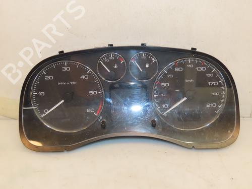 Used Instrument cluster PEUGEOT 307 (3A/C) 1.6 HDi (90 hp) 16555733