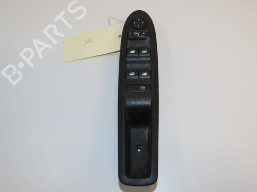 Used Left front window switch Left front window switch CITROËN C4 II (NC_) 1.6 HDi 115 (114 hp) 28831753 28831753