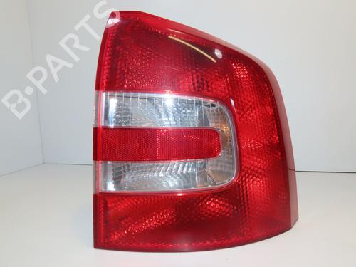 Højre baglygte SKODA OCTAVIA II Combi (1Z5) 1.9 TDI | BP28802282C35 