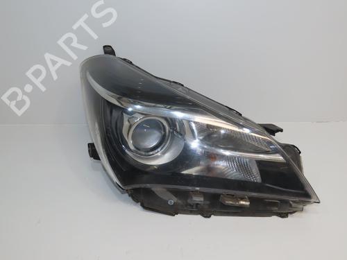 Right headlight TOYOTA YARIS (_P13_) 1.5 Hybrid (NHP130_) | BP30867408C29 