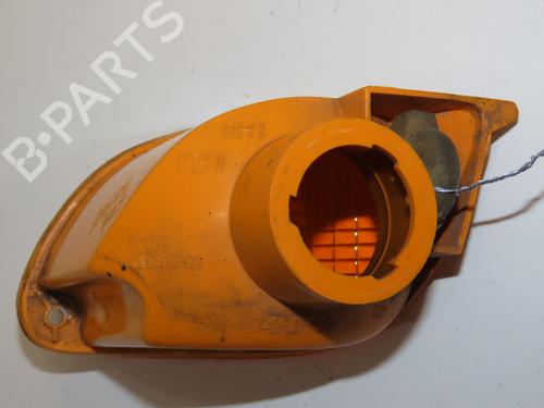 Used Right front indicator FORD FOCUS I (DAW, DBW) 1.8 Turbo DI / TDDi (90 hp) 26383742