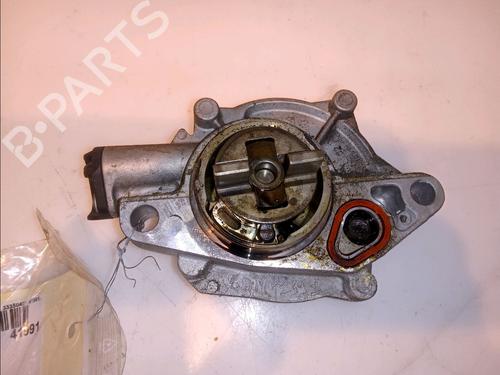 Used Vacuum pump FORD FIESTA VI (CB1, CCN) 1.4 TDCi (68 hp) 12521689