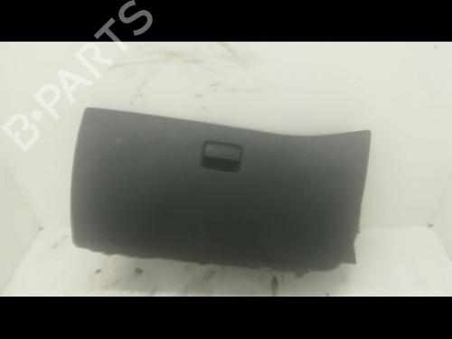 Used Glove box Glove box CITROËN C4 Grand Picasso I (UA_) 1.6 HDi (109 hp) 9601819 9601819