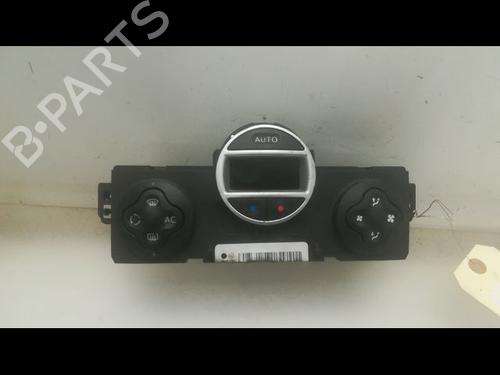 Used Climate control Climate control 9599781 9599781